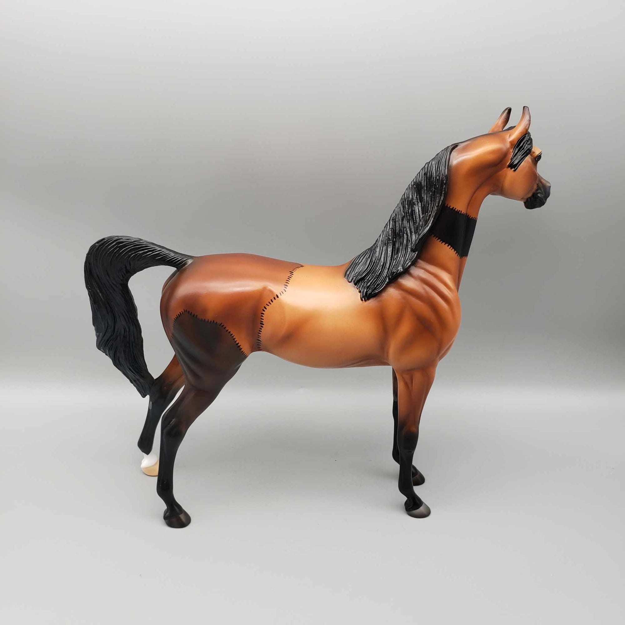 Hawthorne OOAK Halloween Deco Multi-color Red Arabian By Ashley Palmer Moonlight Madness 2023 MM23