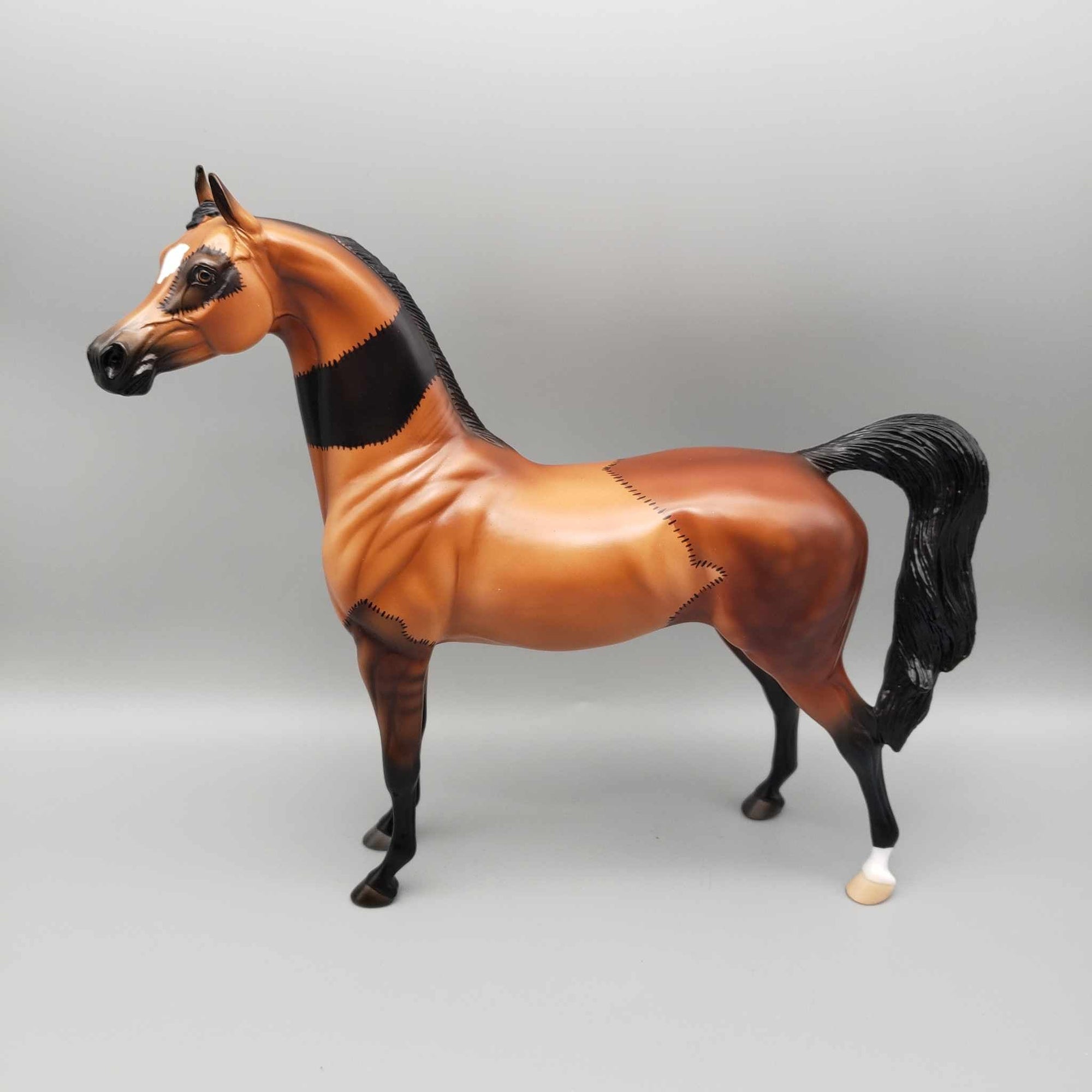 Hawthorne OOAK Halloween Deco Multi-color Red Arabian By Ashley Palmer Moonlight Madness 2023 MM23