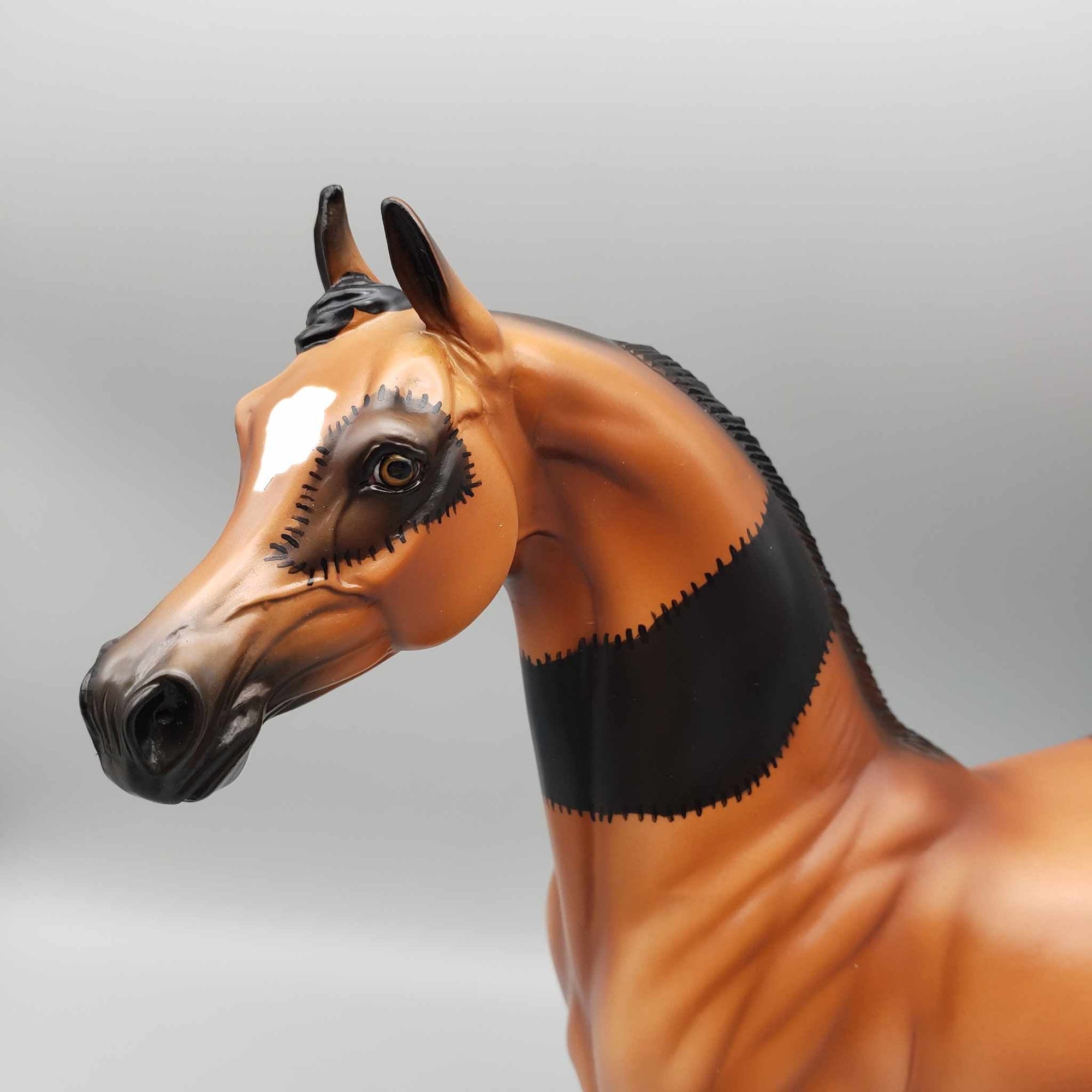 Hawthorne OOAK Halloween Deco Multi-color Red Arabian By Ashley Palmer Moonlight Madness 2023 MM23