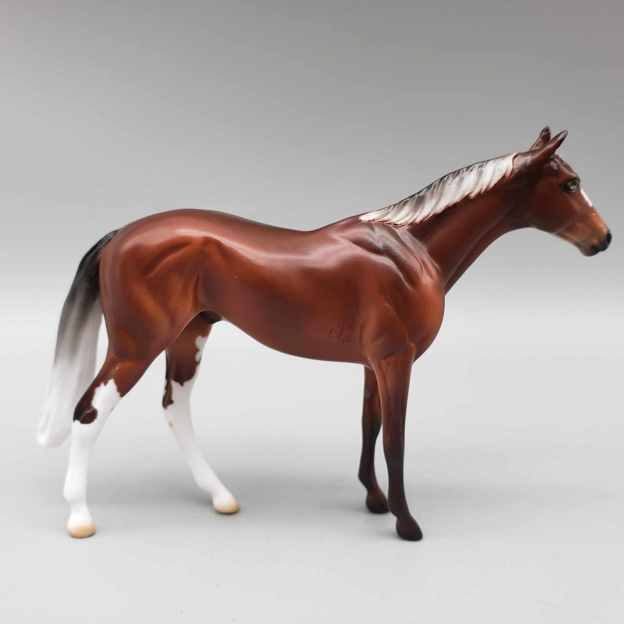 A Christmas Carol Model Horse Chip Grab Bags 😍 One Per Customer Please - 32 pieces! CL23