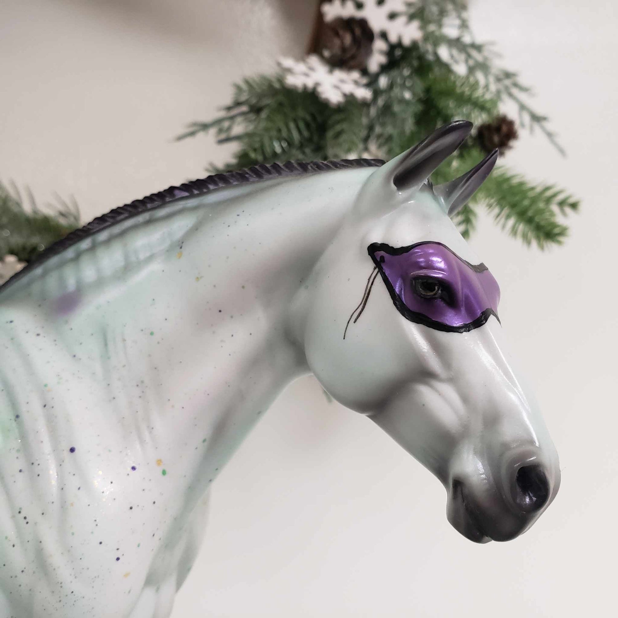 Mardi Gras Deco DAH SAMPLE Model - New Year Weekend Flash Sale 2024