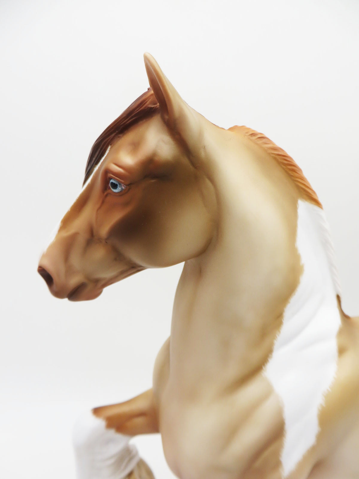 A Glimpse of Magic - BEST OFFER - OOAK - Perlino Pinto Trotting Drafter By Julie Keim - Christmas Tails 2022 - CT22