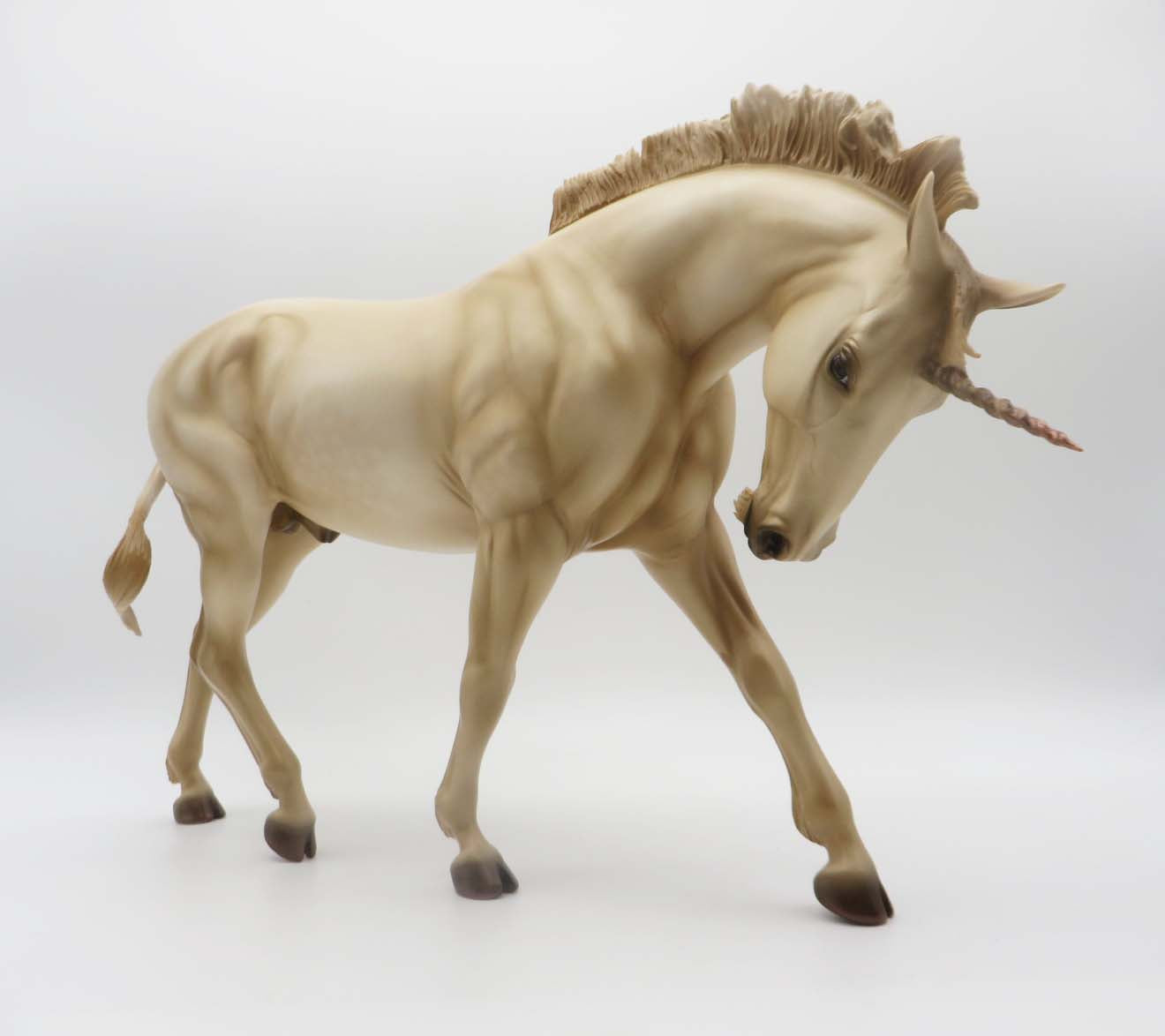 A Golden Lion - OOAK - Dapppled Gold Unicorn Irish Draught By Ashley Palmer - Best Offer 4/17/23