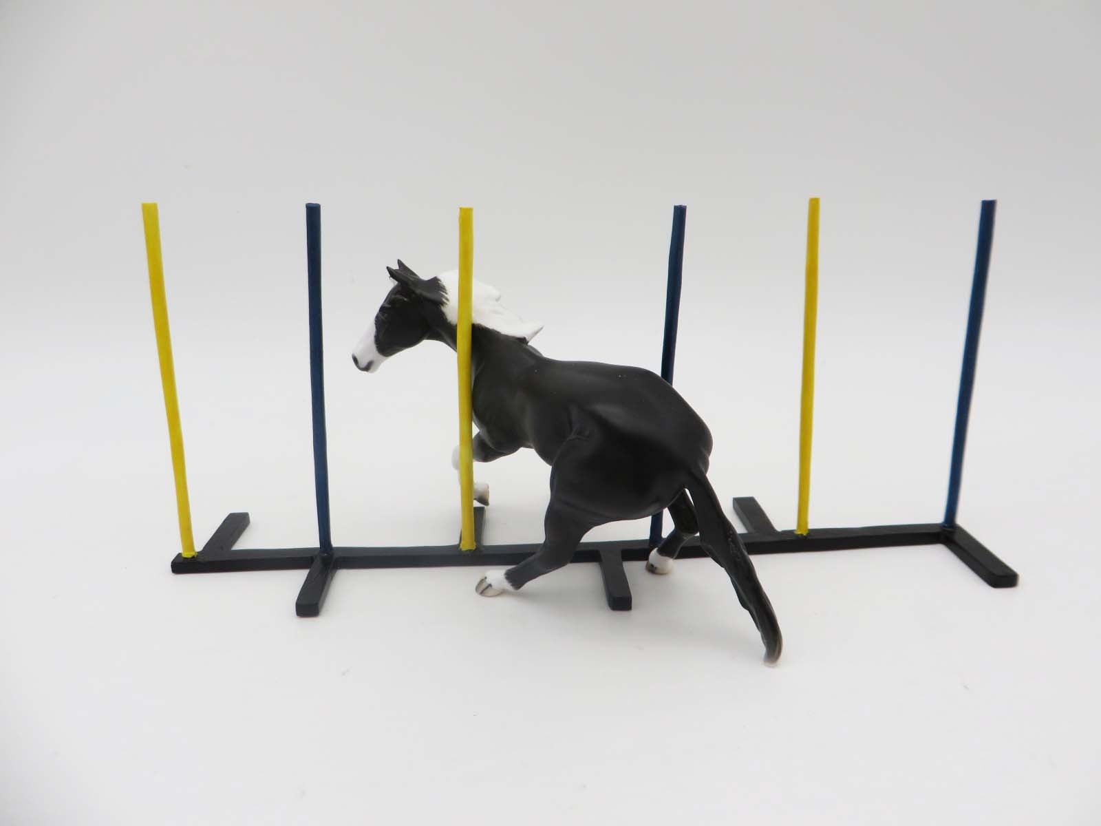 Paws & Claws 2023 Agility Set - Chip and Accessories Set by Stone Artists - Best Offers Paws & Claws 2023 - P&C 23