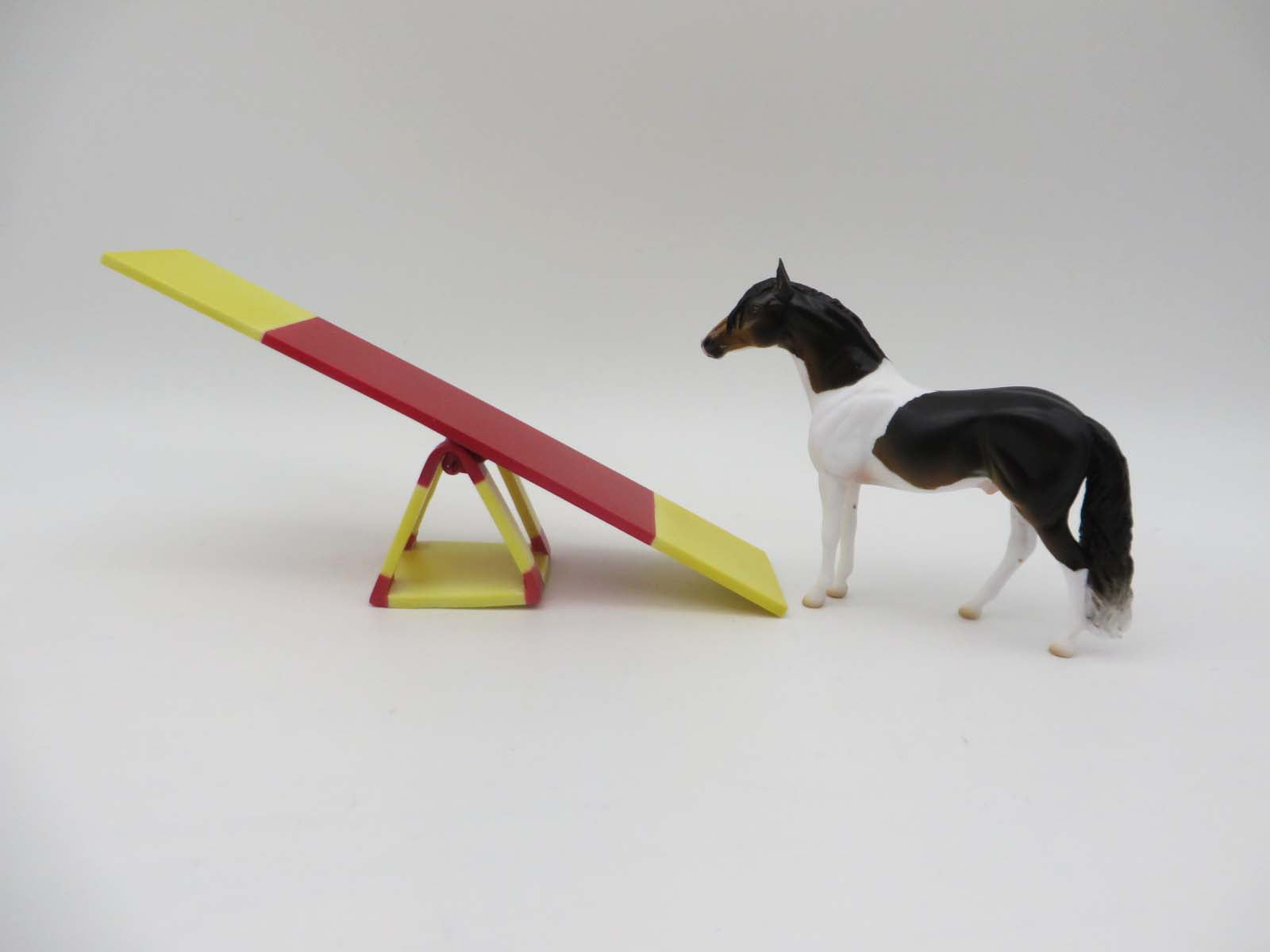 Paws & Claws 2023 Agility Set - Chip and Accessories Set by Stone Artists - Best Offers Paws & Claws 2023 - P&C 23