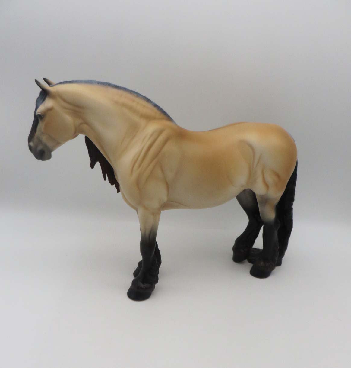 Agnes OOAK Frosted Sunburnt Buckskin Heavy Draft By Ellen Robbins SHCF23