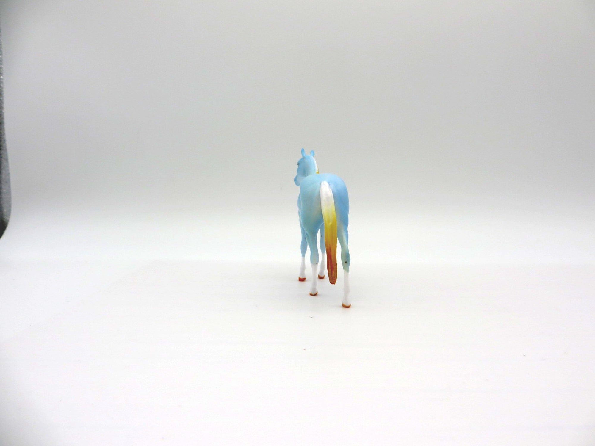 Ardeadoris-OOAK Chip Thoroughbred Deco Sea Slug Painted By Ellen Robbins 7/16/21