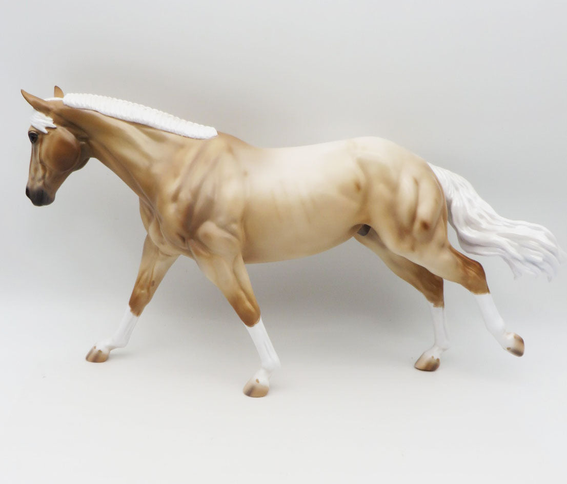 Bruford - OOAK Palomino Roan Remington By Caroline Boydston 11/28/22