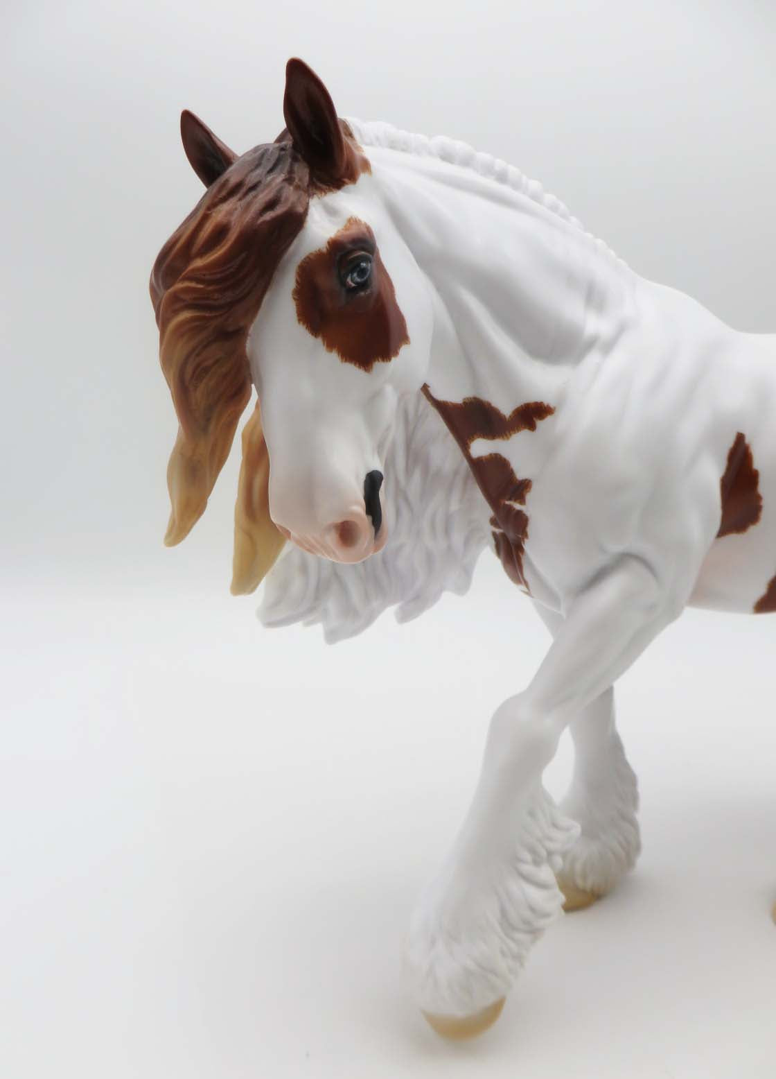 Buckley - OOAK - Chestnut Pinto Irish Cobb By Carrie Keller - Best Offers Paws & Claws 2023 - P&C 23