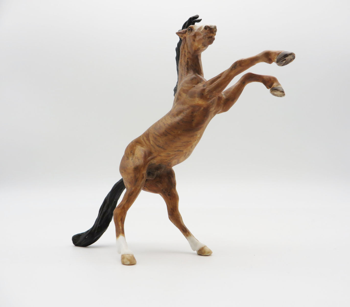 CASCADES - OOAK Brindle Chestnut Rearing Chip LHS 22