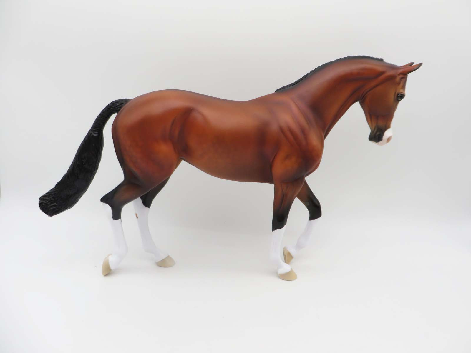 Captain-OOAK Dapple Bay Thoroughbred By Ellen Robbins P&C 23