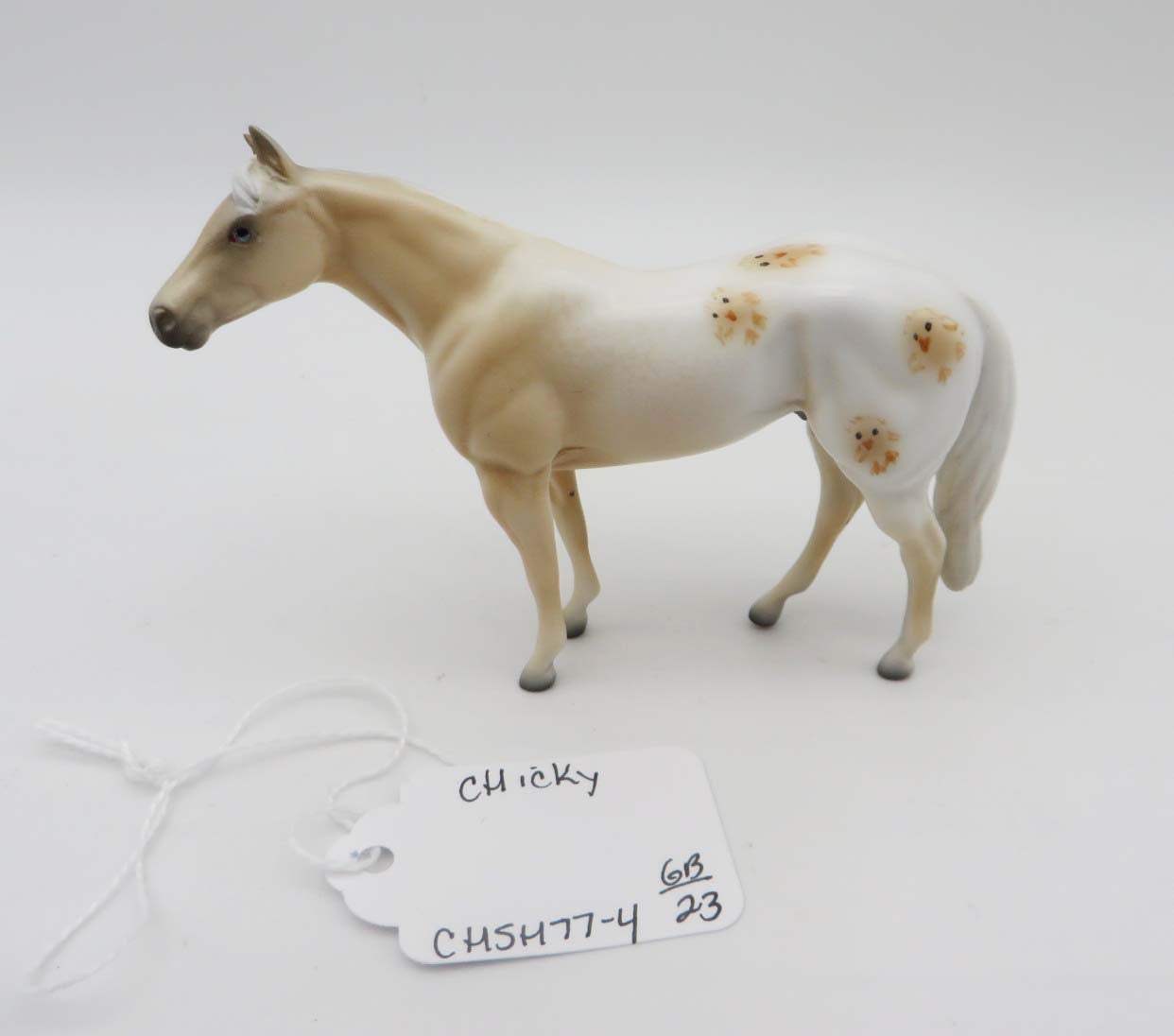 Easter Egg Surprise Chips 30 pcs OOAK Chips in a Fun Decorative Egg 🐣🐇ONE PER CUSTOMER PLEASE🐰🐥 - Easter Grab Bag 2023