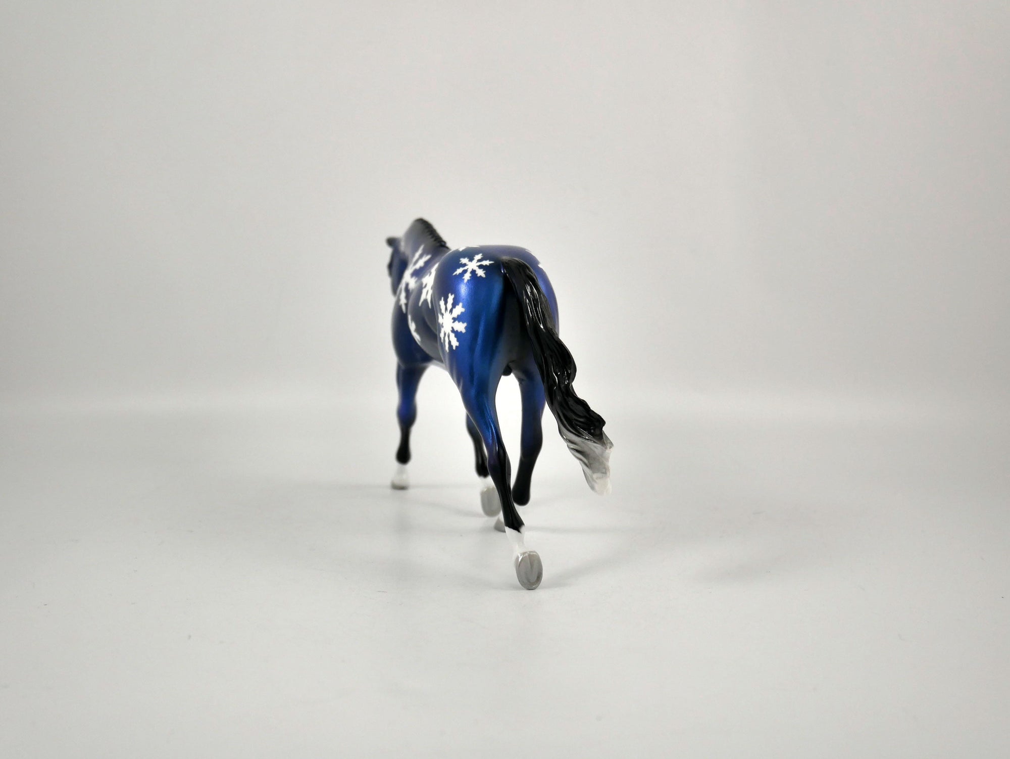 CHRISTMAS EVE-OOAK SNOWFLAKE DECORATOR WARMBLOOD PEBBLES BY ELLEN ROBBINS 12/22/20