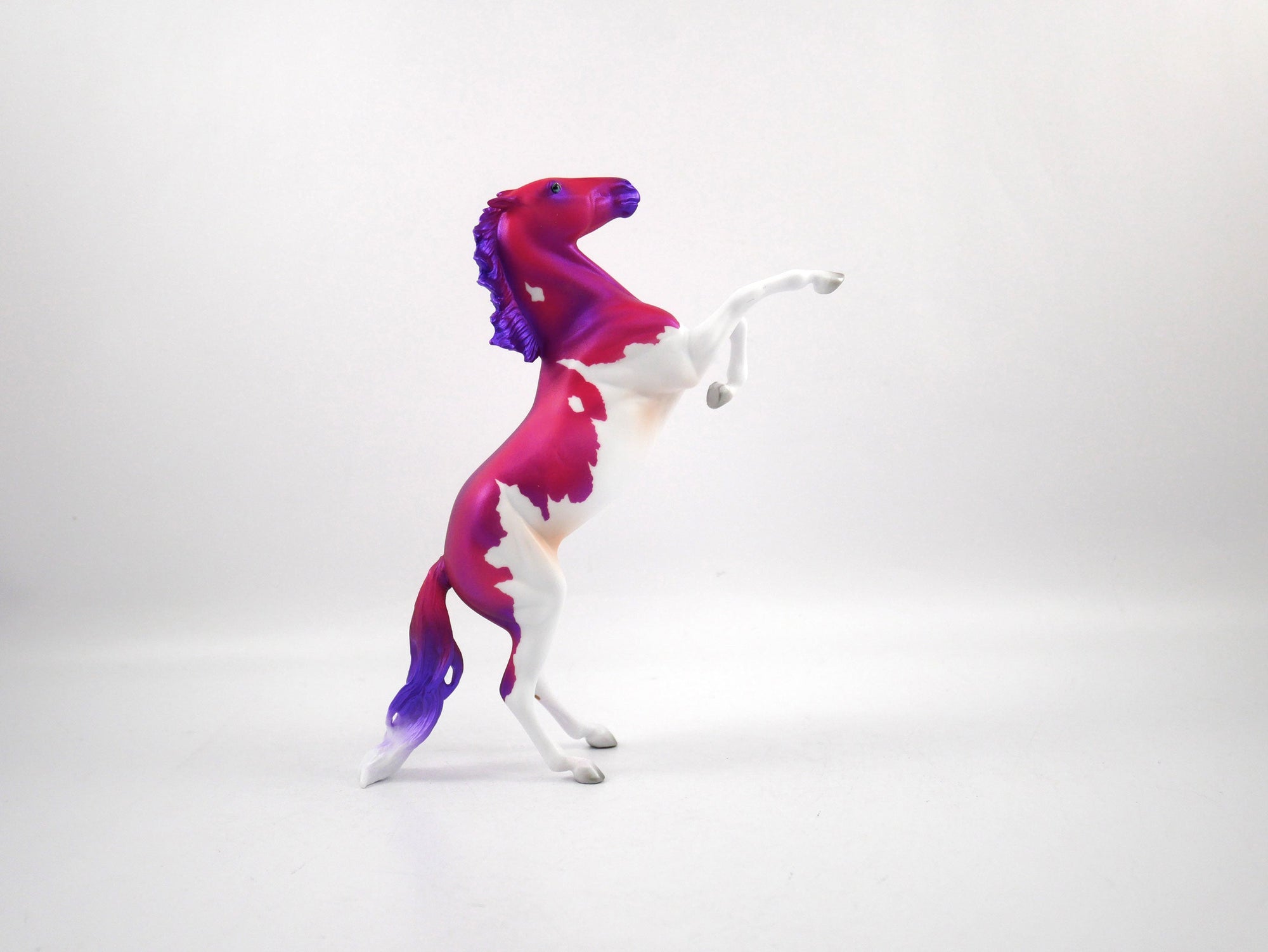 Crush-OOAK Deco Rearing Pebbles SB21