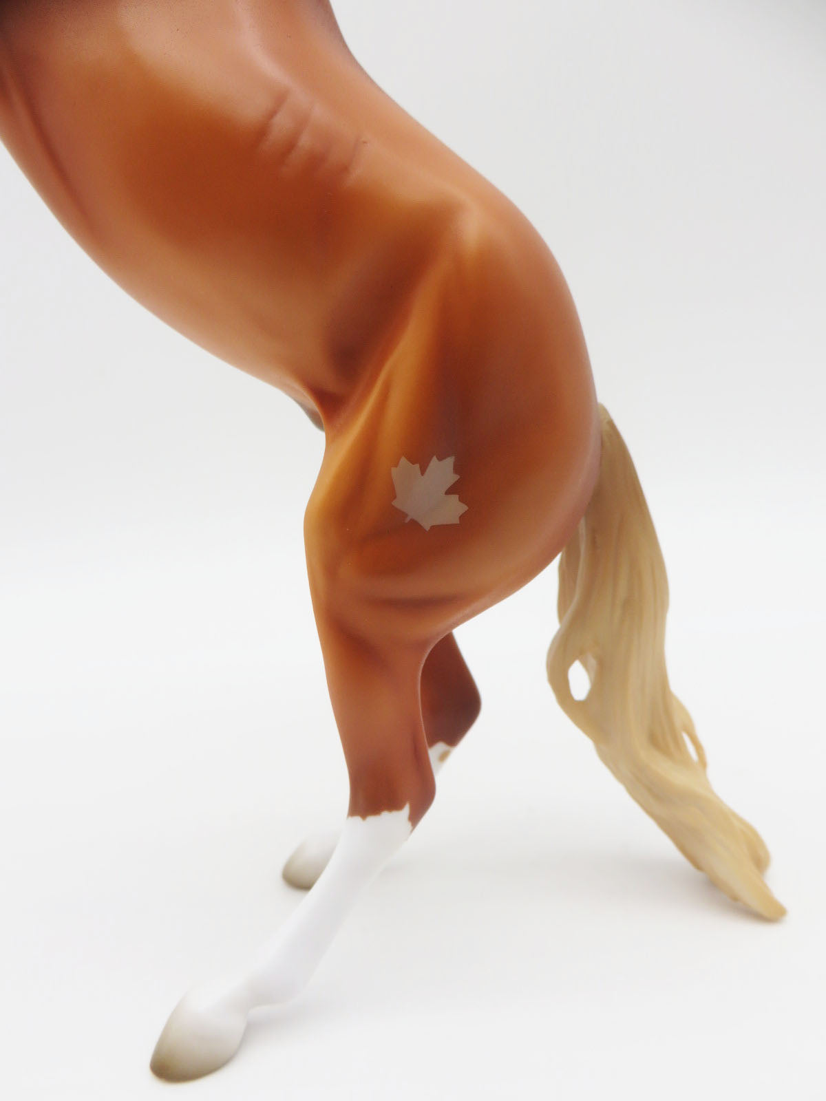 DUDLEY DO RIGHT - LE 10 Chestnut Rearing Pebble by Ashley Palmer LHS 22