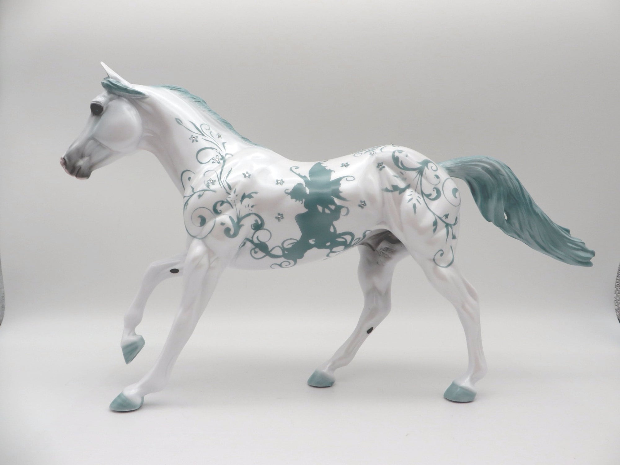 Dance of the Fairy Foundation Quarter Horse Deco SHCF 2021