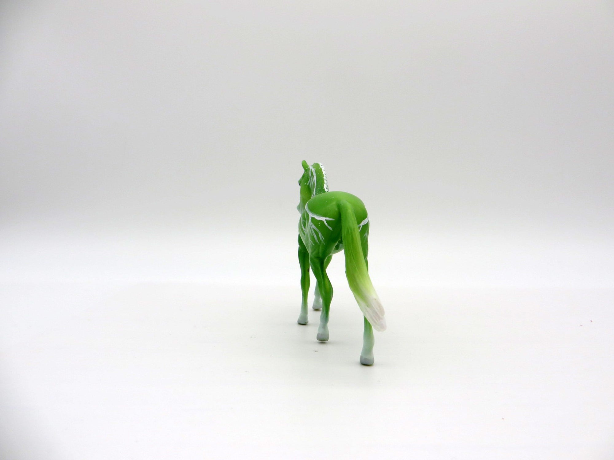 Elysia-OOAK Deco Warmblood Chip Shark Week 7/12/21