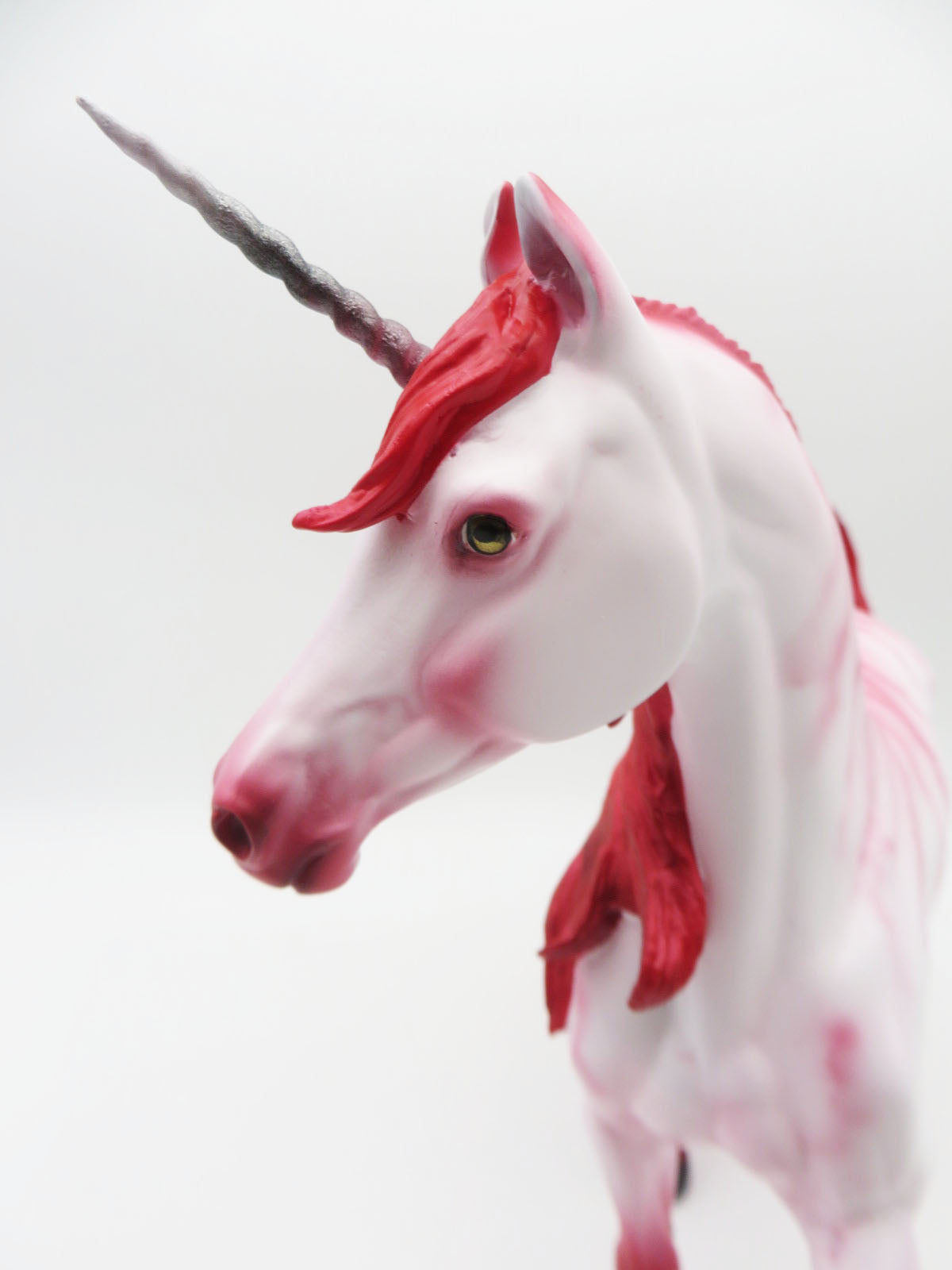 Festive Fantasy - OOAK - Unicorn Arabian Mare Decorator By Ellen Robbins - Christmas Tails 2022 - CT22