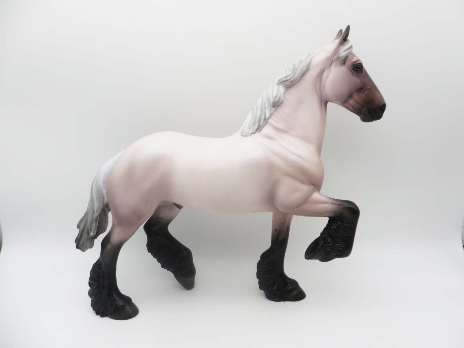 Fitz - OOAK - Red Roan Trotting Drafter By Ellen Robbins- P&C 23