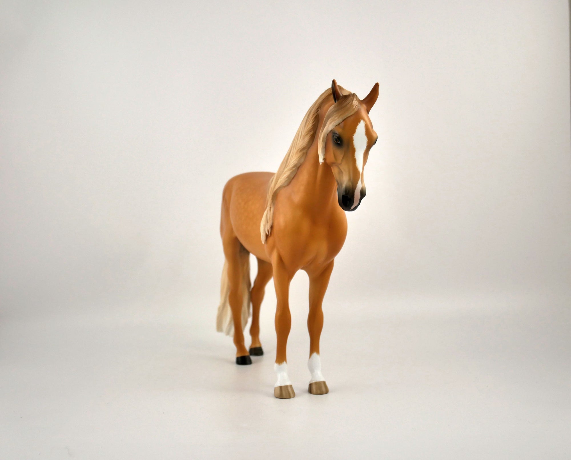 FLAVIAN-OOAK LIGHT CHESTNUT ANDY BY SHERYL LEISURE 11/11/20