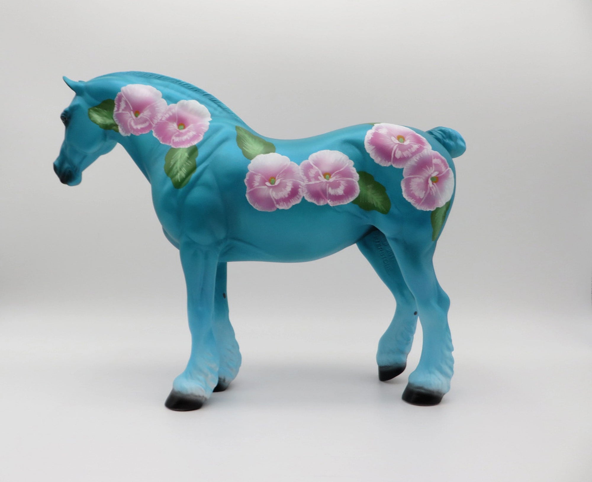 Flower Child-LE-11 DECO HEAVY DRAFT MARE SHCF 2021