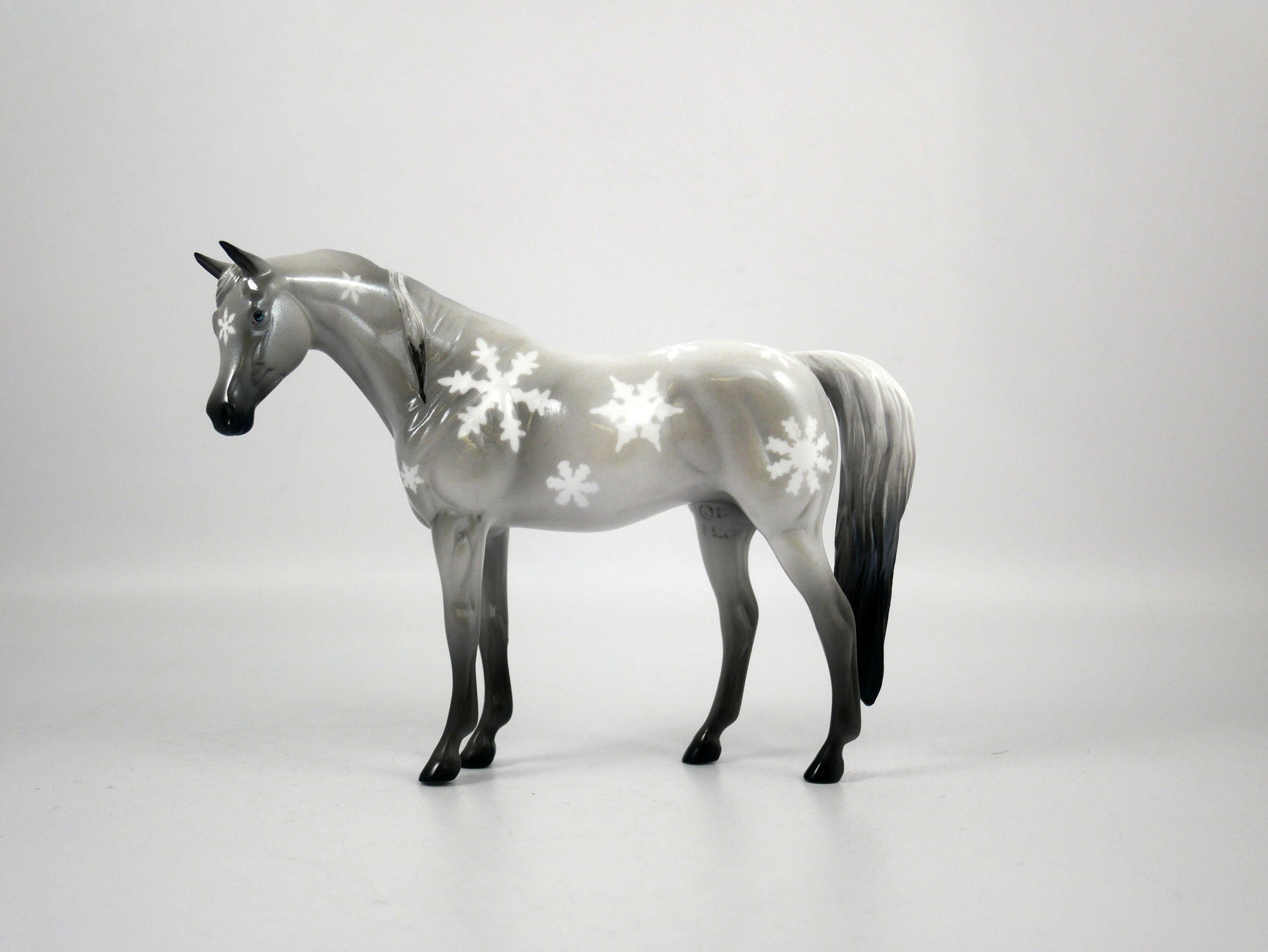 FROST-OOAK SNOWFLAKE DECORATOR PEBBLES ARABIAN BY ELLEN ROBBINS 12/22/20