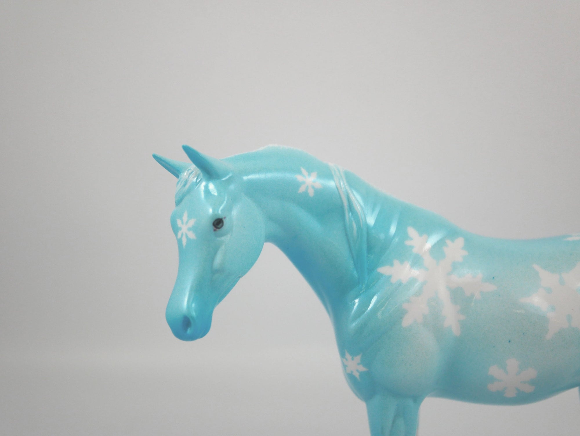 FROSTED FLAKES-OOAK SNOWFLAKE DECORATOR PEBBLES ARABIAN BY ELLEN ROBBINS 12/22/20