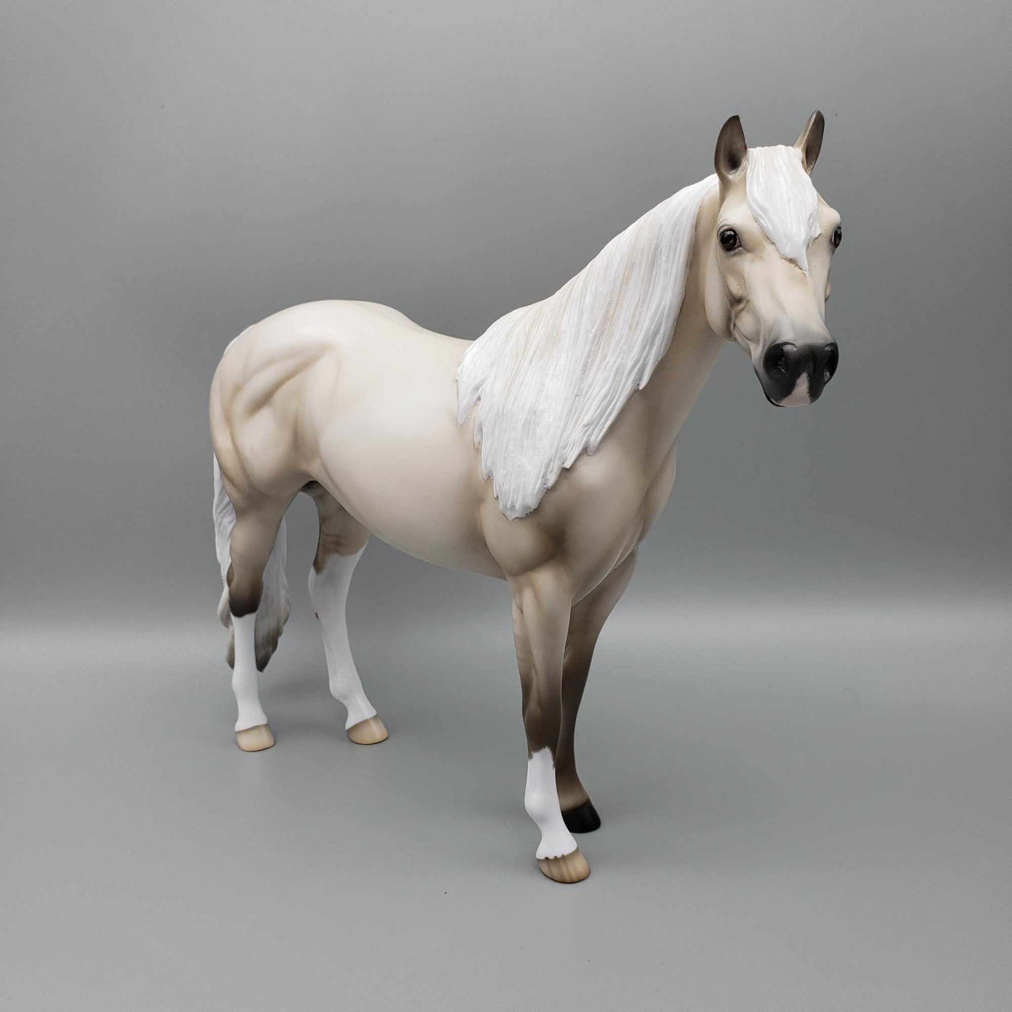 Heza Country Star OOAK Cremello ISH By Ellen Robbins Best Offers 6/19/23