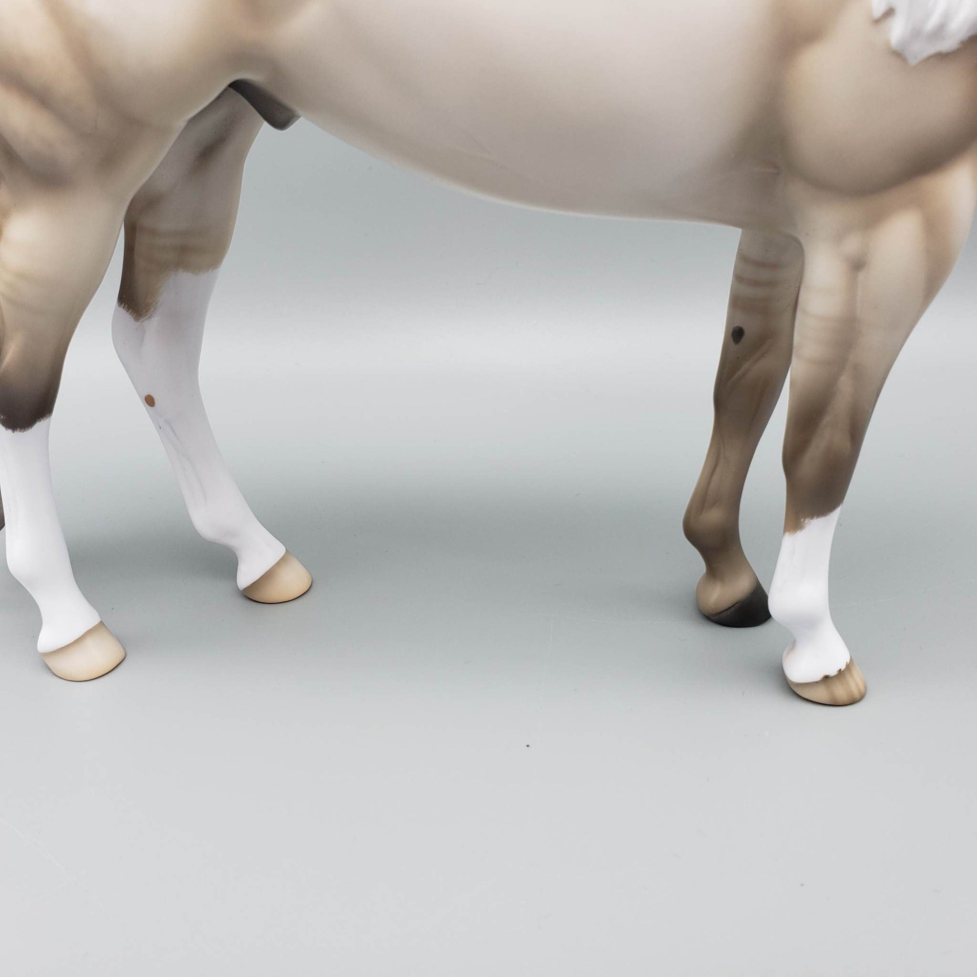 Heza Country Star OOAK Cremello ISH By Ellen Robbins Best Offers 6/19/23