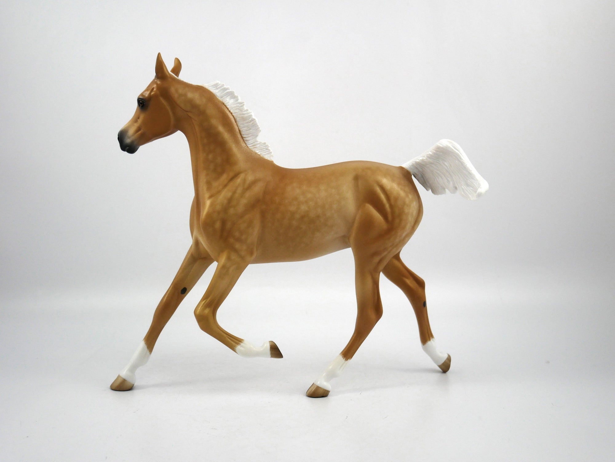 Hotsie Totsie-OOAK Dapple Palomino Yearling Painted by Sheryl Leisure 1/29/21