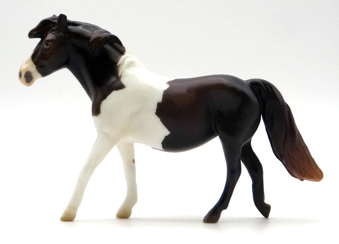 Air Raid -- OOAK Pony Chip -- Stone Bowl V