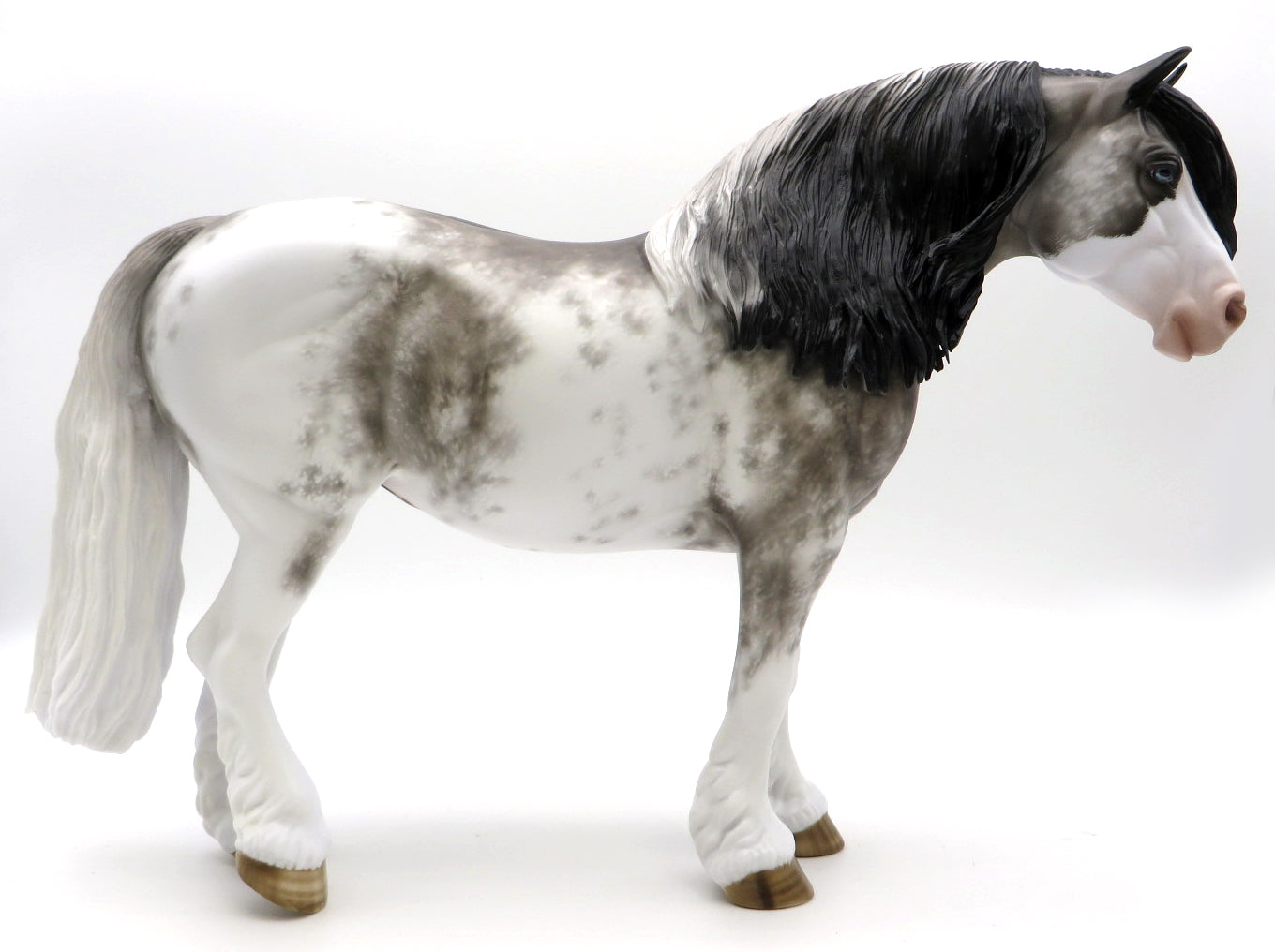 Sweet Dreams OOAK Heavy Draft Mare Painted by Sheryl Leisure 1/31/22