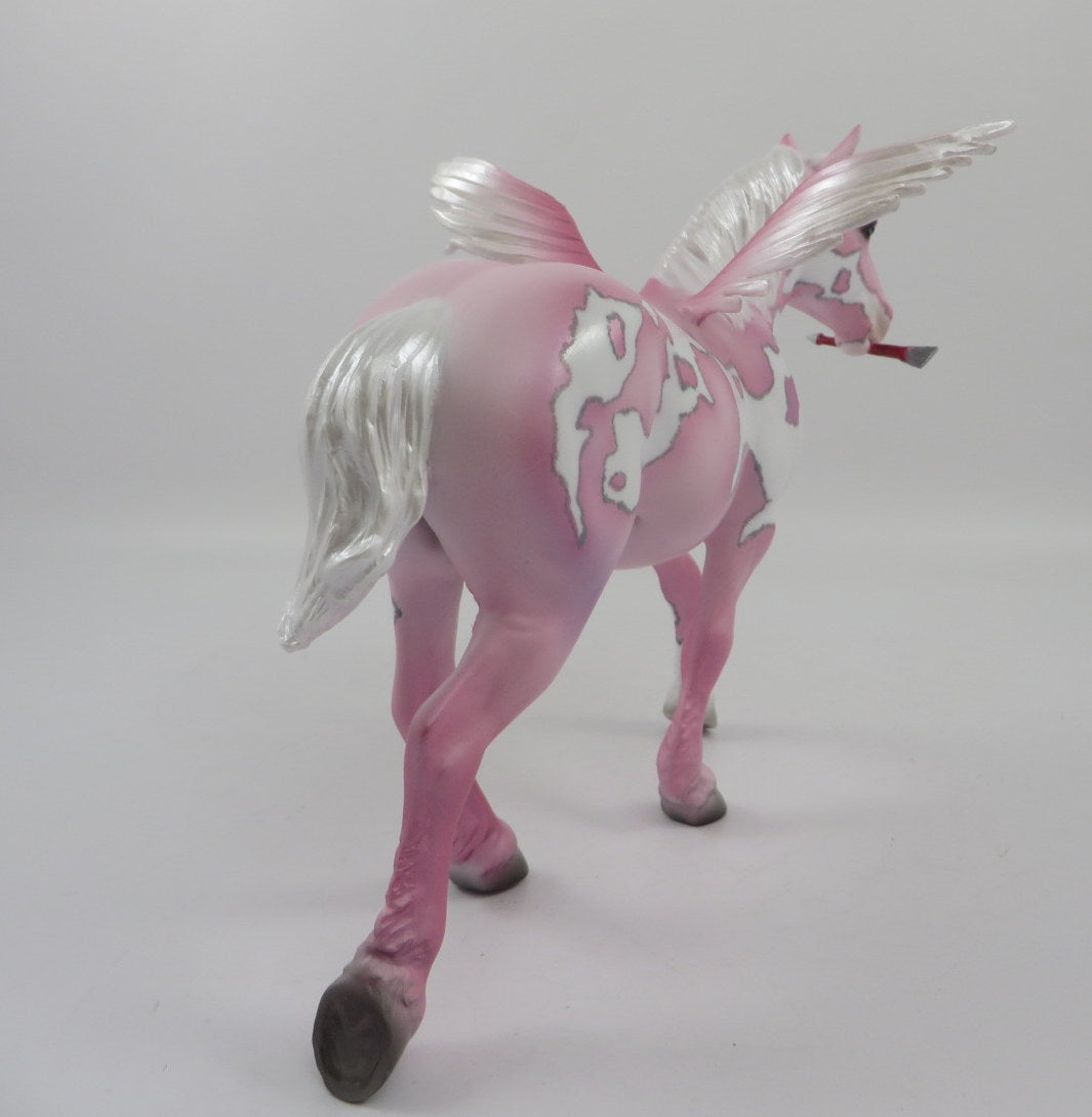 Cupcake LE-5 Pebbles Draft Decorator Valentines 2/12/21