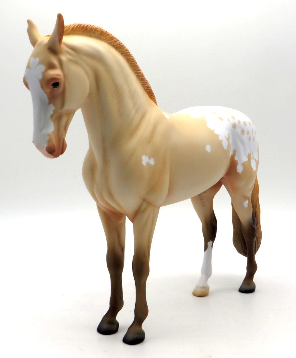 Bubble-Luck - OOAK Andalusian Decorator