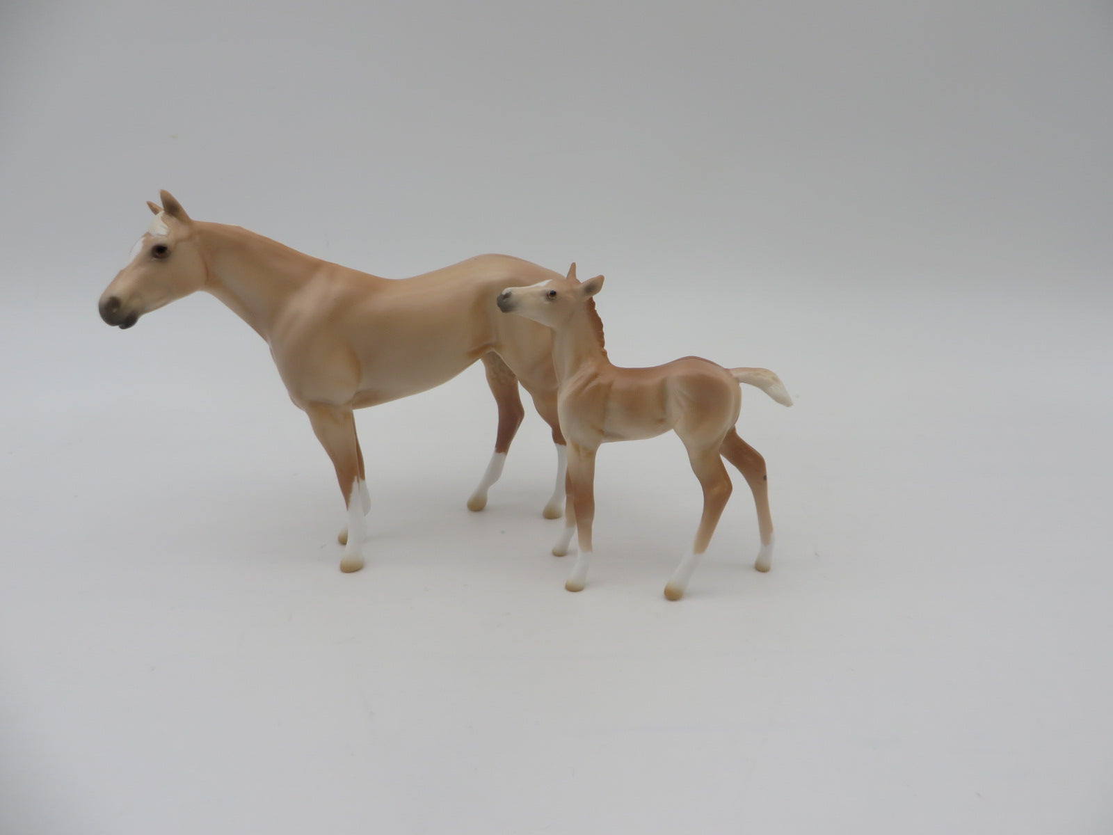 2023 Mother's Day Mare and Foal Chip Set Grab Bags 😍 One Per Customer Please