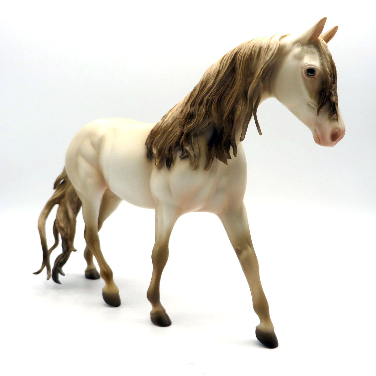 Daisy-OOAK Champagne Pony by Ellen SHCF 22