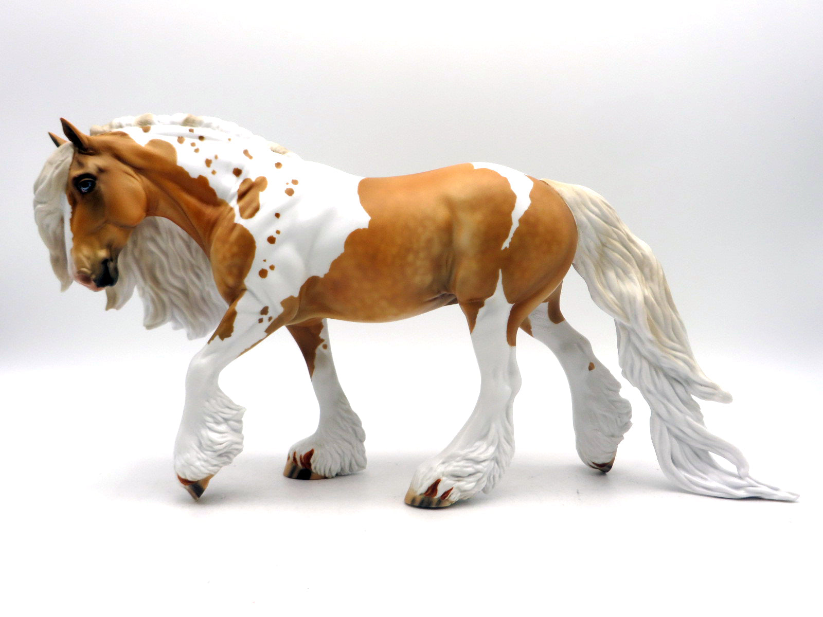 Ambrosia - Feast of the Gods Exclusive - COBB - EQ 2022