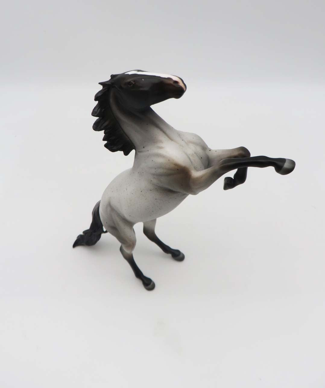 LOYALTY RELEASE Little Blue Thunder LE-24 Loyalty Club 22/23 Blue Roan Rearing Pebble By Jess Hamill - 04/24/23