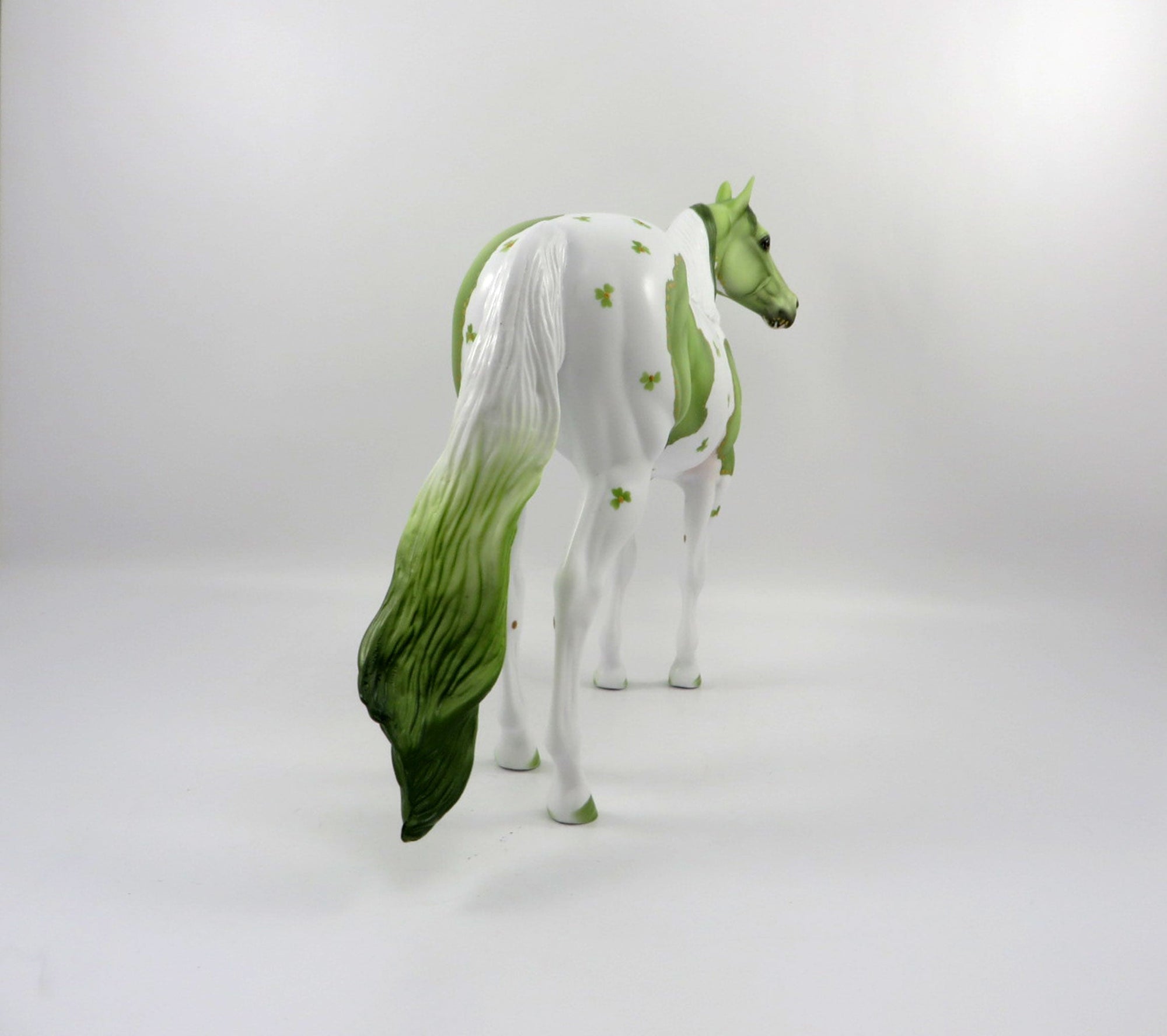 Lucky-ooak St. Patricks Day decorator Ish Bingo 2/21