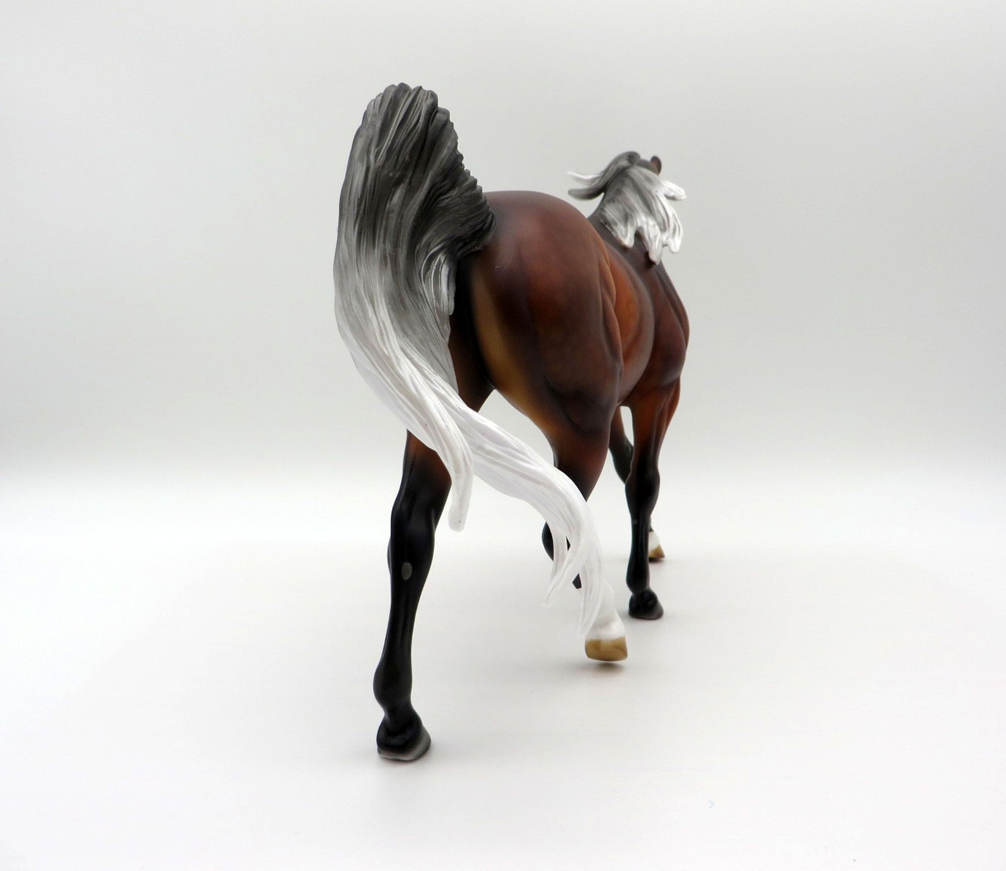 Mammatus-LE-6- Silver Bay Pony SHCF 2021