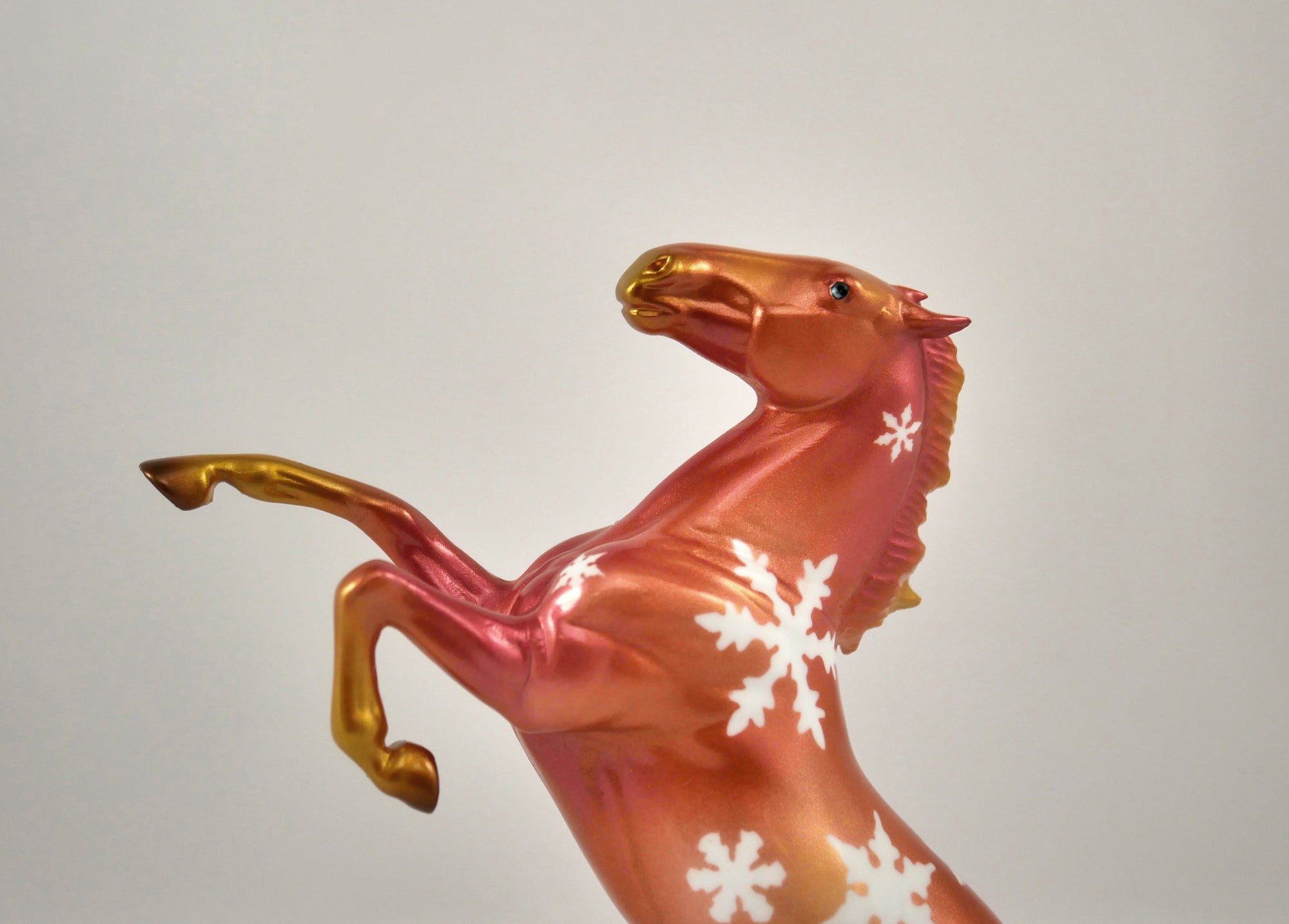 MARMALADE-OOAK SNOWFLAKE DECORATOR REARING PEBBLES BY ELLEN ROBBINS 12/22/20