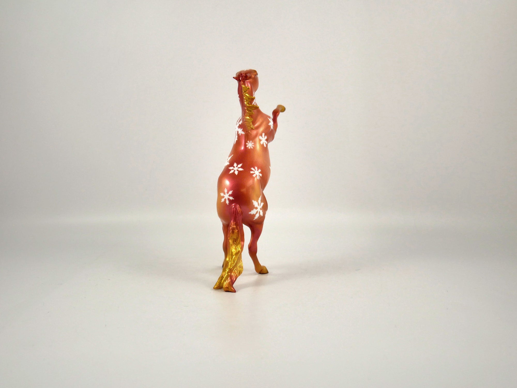 MARMALADE-OOAK SNOWFLAKE DECORATOR REARING PEBBLES BY ELLEN ROBBINS 12/22/20