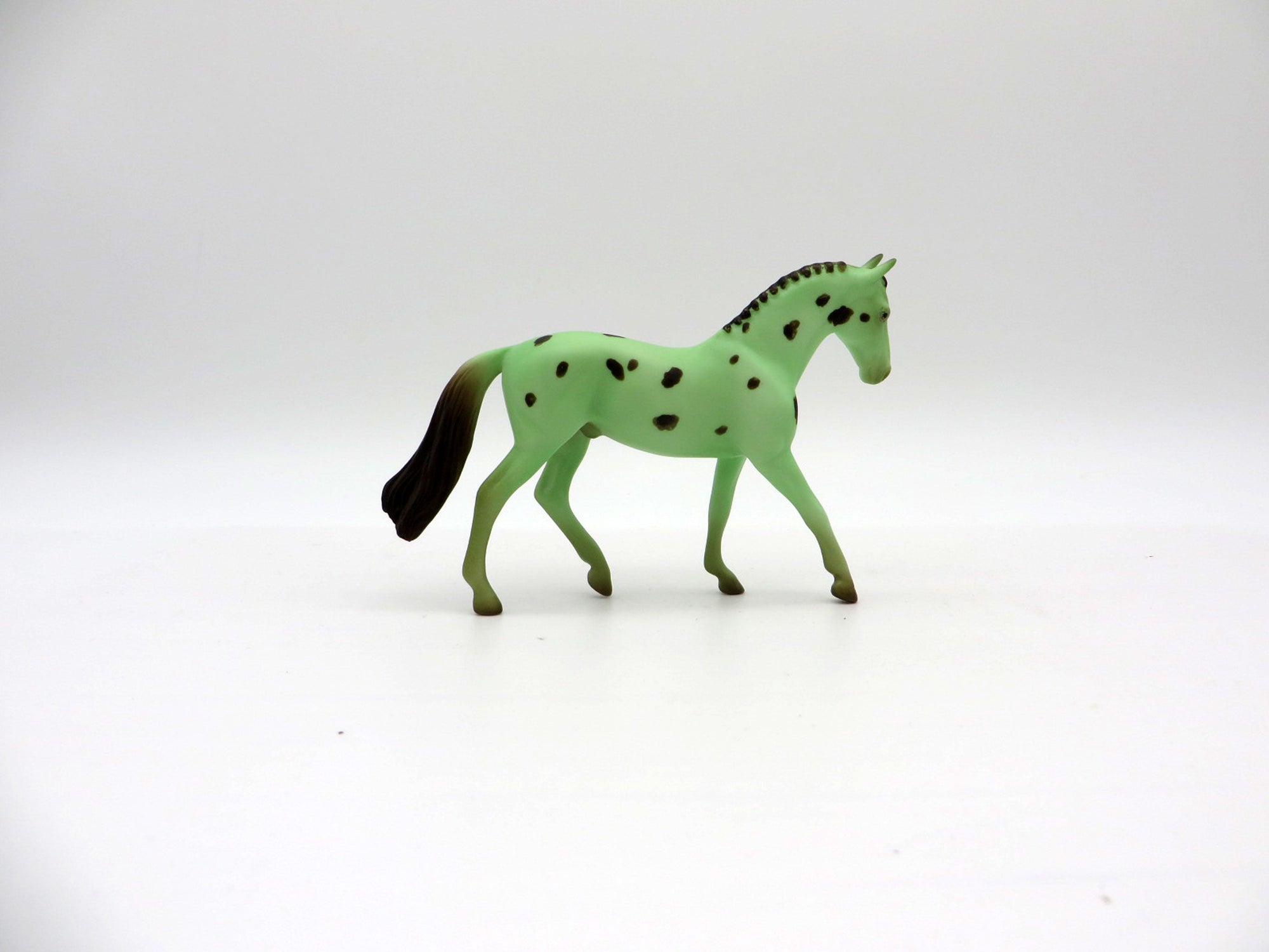 Mint Chocolate Chip Warmblood Chip Painted By Ellen Robbins NICM-7/23/21