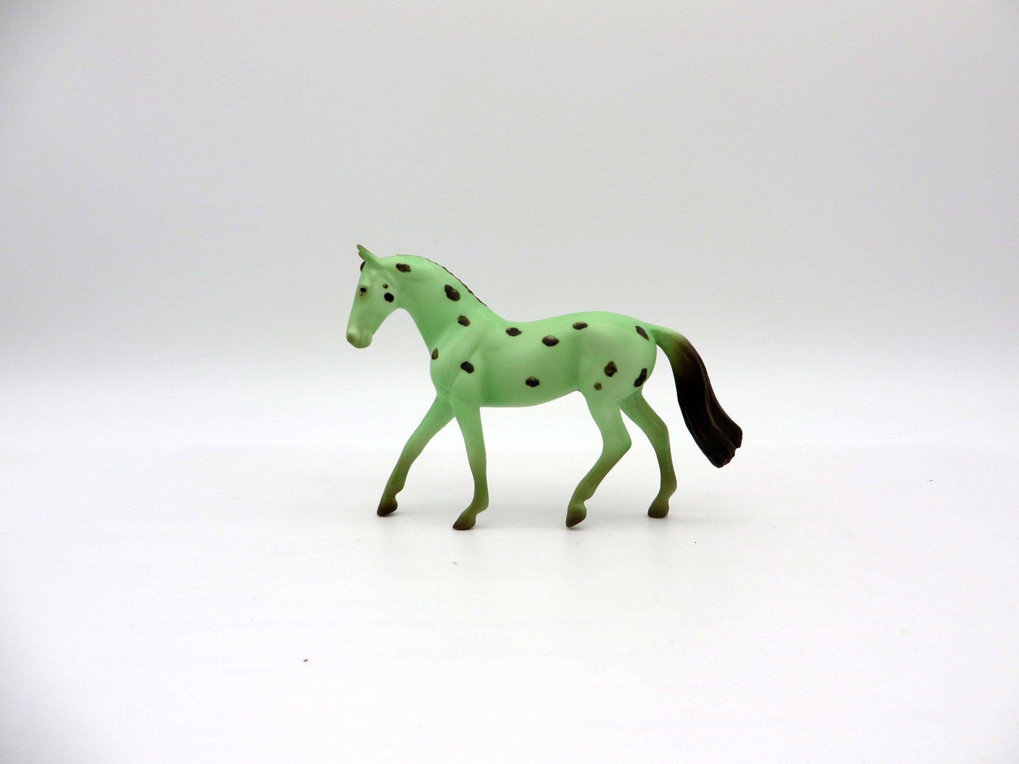 Mint Chocolate Chip Warmblood Chip Painted By Ellen Robbins NICM-7/23/21