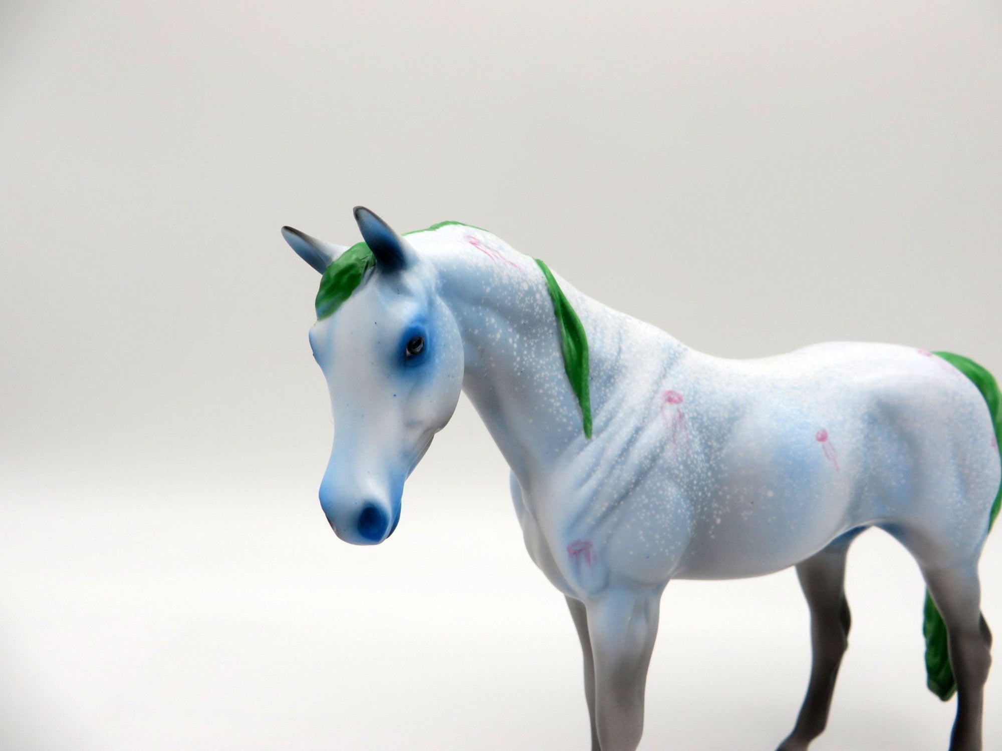 Moon Jelly-OOAK Pebbles Arabian Decorator Painted by Ellen Robbins 7/16/21