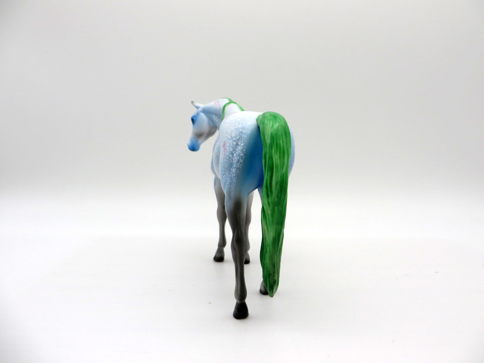 Moon Jelly-OOAK Pebbles Arabian Decorator Painted by Ellen Robbins 7/16/21