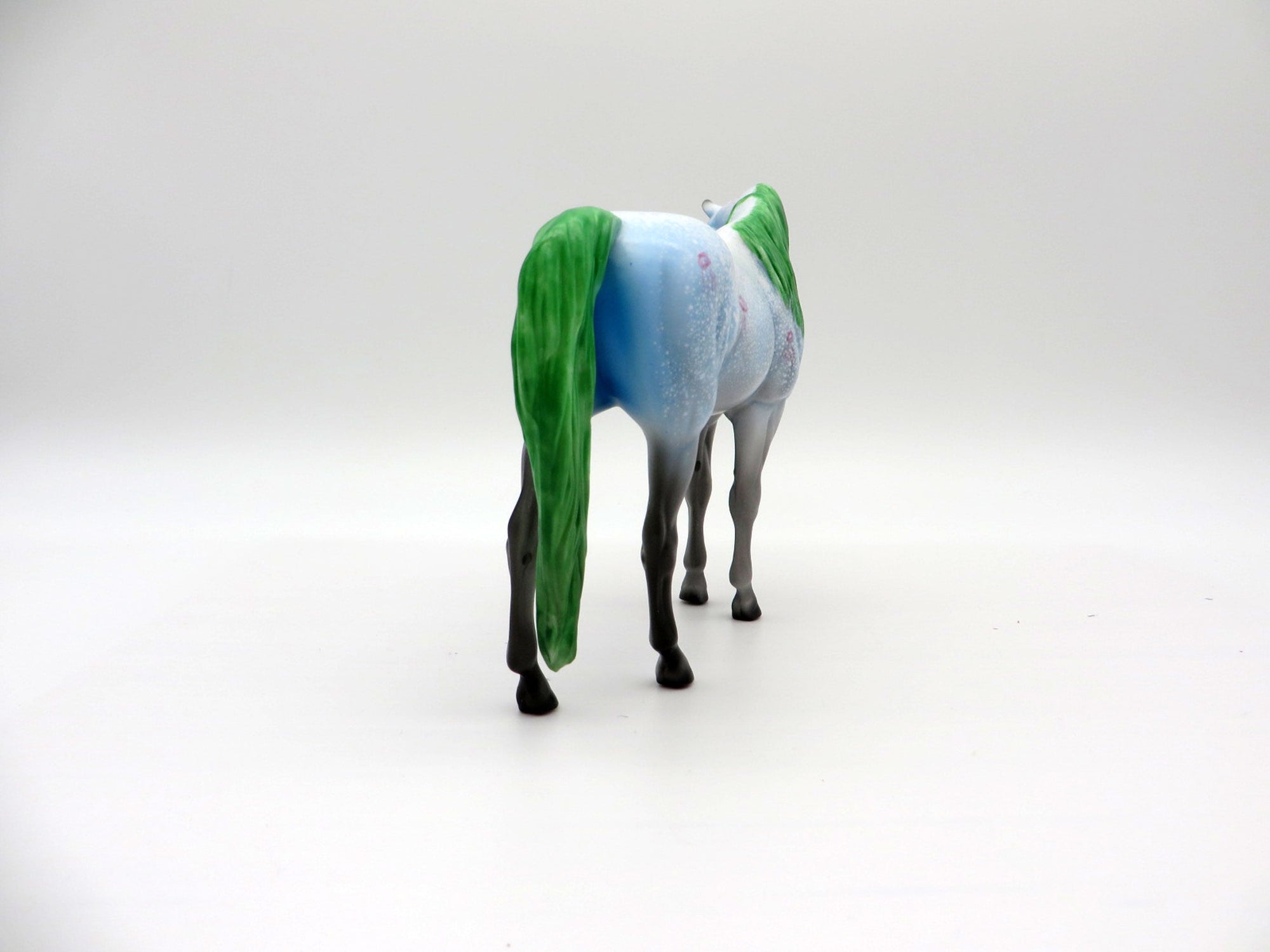 Moon Jelly-OOAK Pebbles Arabian Decorator Painted by Ellen Robbins 7/16/21