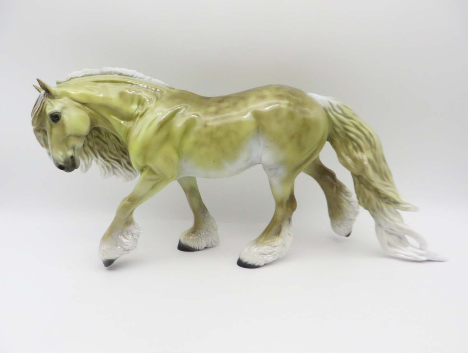 LOYALTY RELEASE Mossy Jade Precious Stone Irish Cobb By Ellen Robbins Loyalty Club 23/24