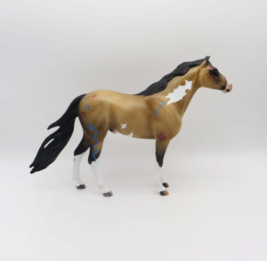 Numic - OOAK - Decorator Mustang - SHCF23