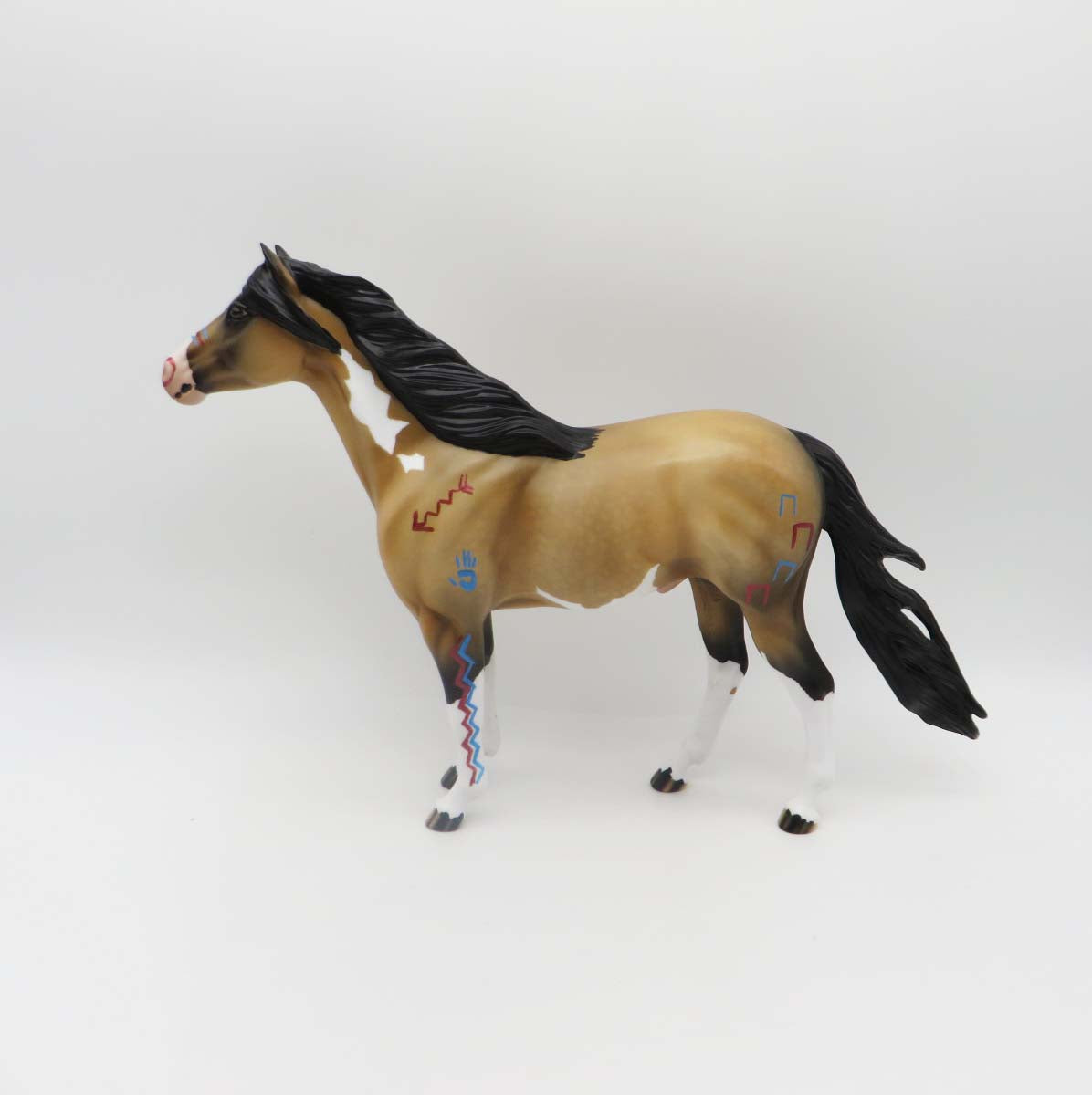 Numic - OOAK - Decorator Mustang - SHCF23